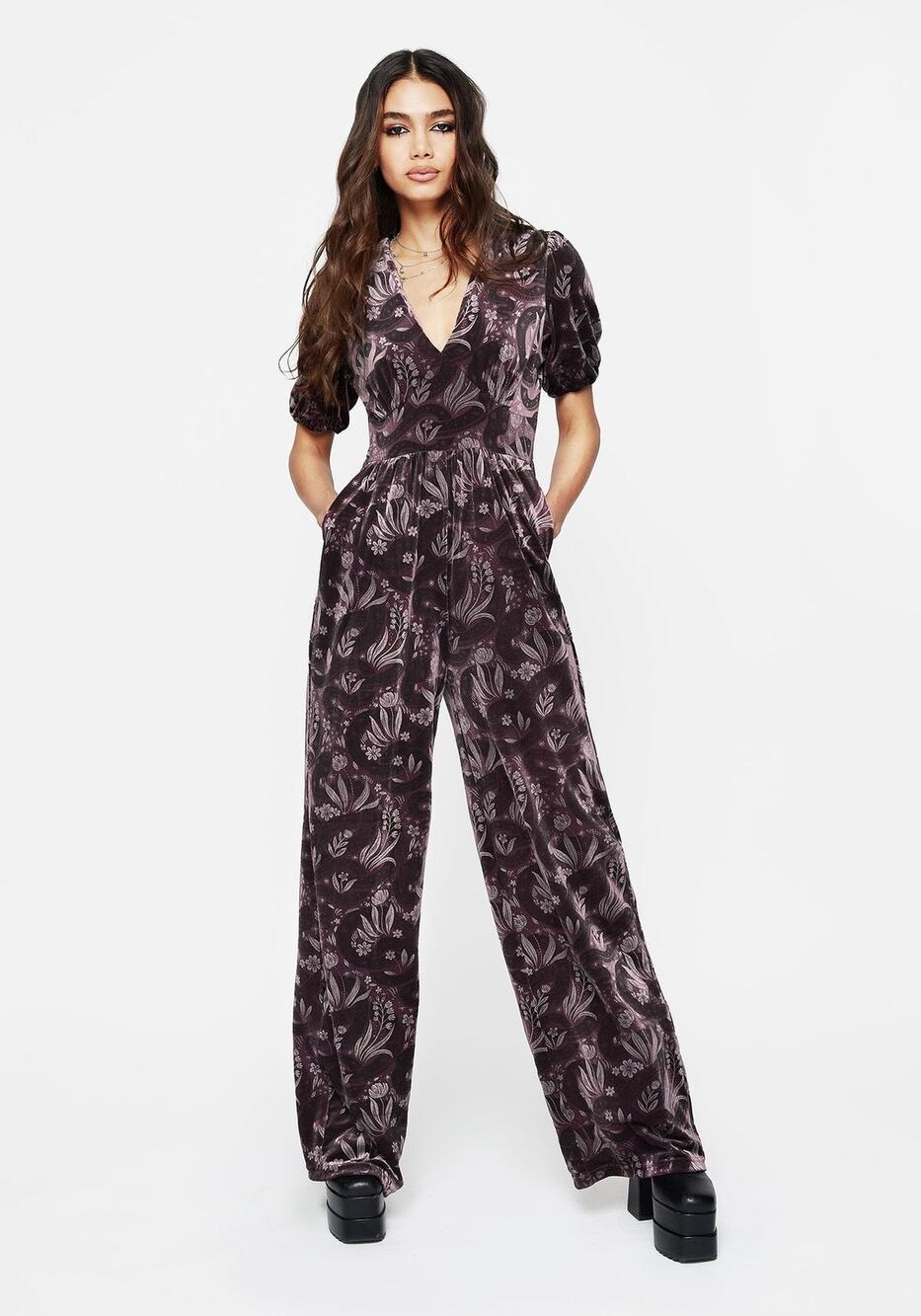 Disturbia Women 8 Deception Snake Foil Print Velour Jumpsuit Formal Event Dinner